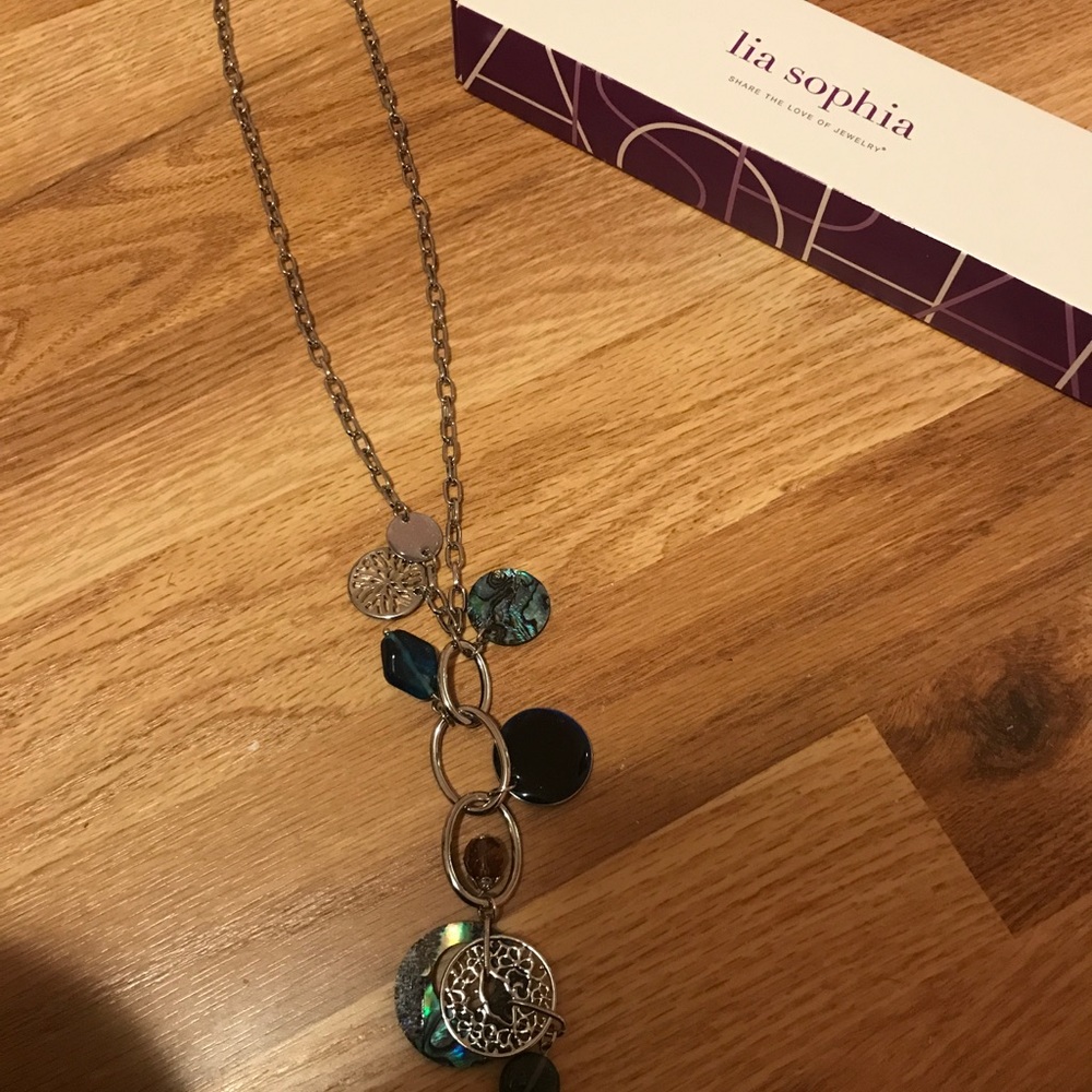 Lia Sophia necklace